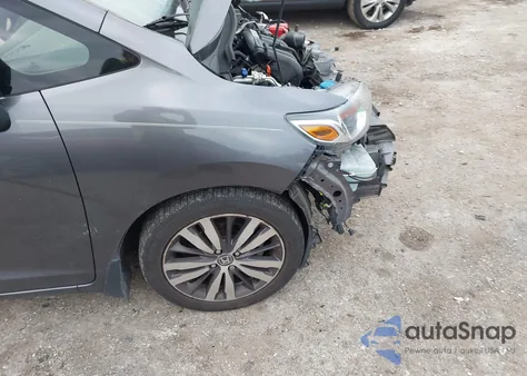 2015 Honda Fit Ex z USA, uszkodzony, nr VIN 3HGGK5G86FM715857